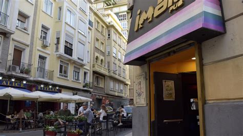 pub gay zaragoza|Iman Pub